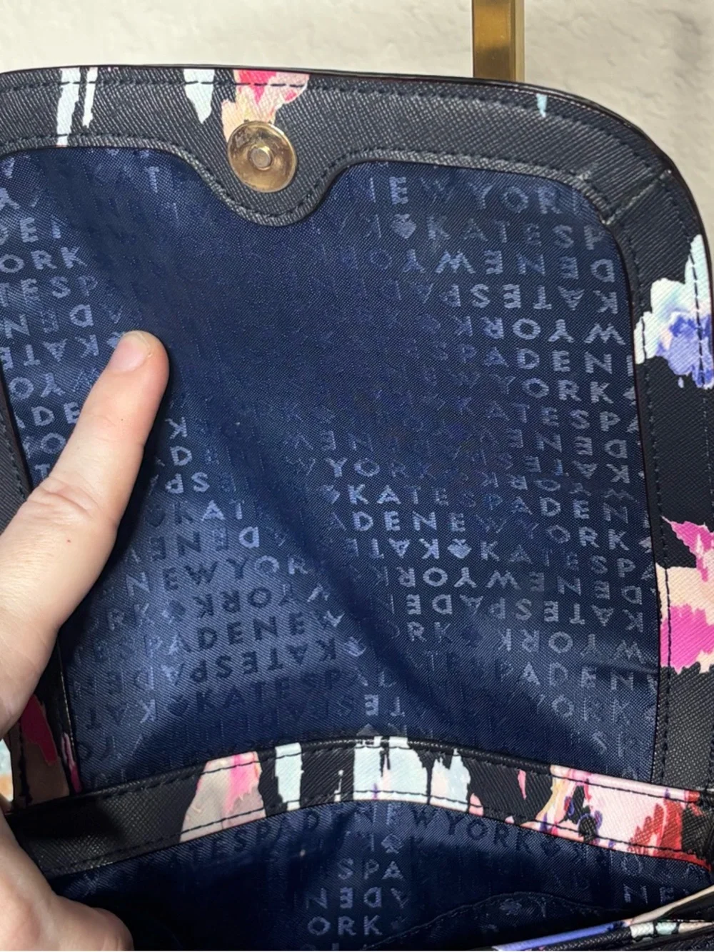 Kate Spade Carson Laurel Way Crossbody Purse